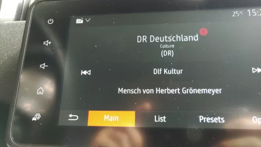 nach System Reset ca. eine Sekunde korrekte Darstellung der Umlaute 2025-08-20-15-25-39-029.webp nach System Reset ca. eine Sekunde korrekte Darstellung der Umlaute 2025-08-20-15-25-39-029.webp